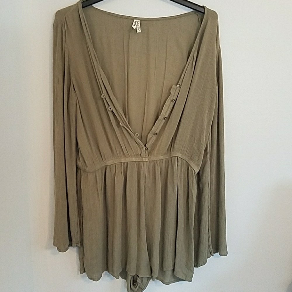Mudd Romper
